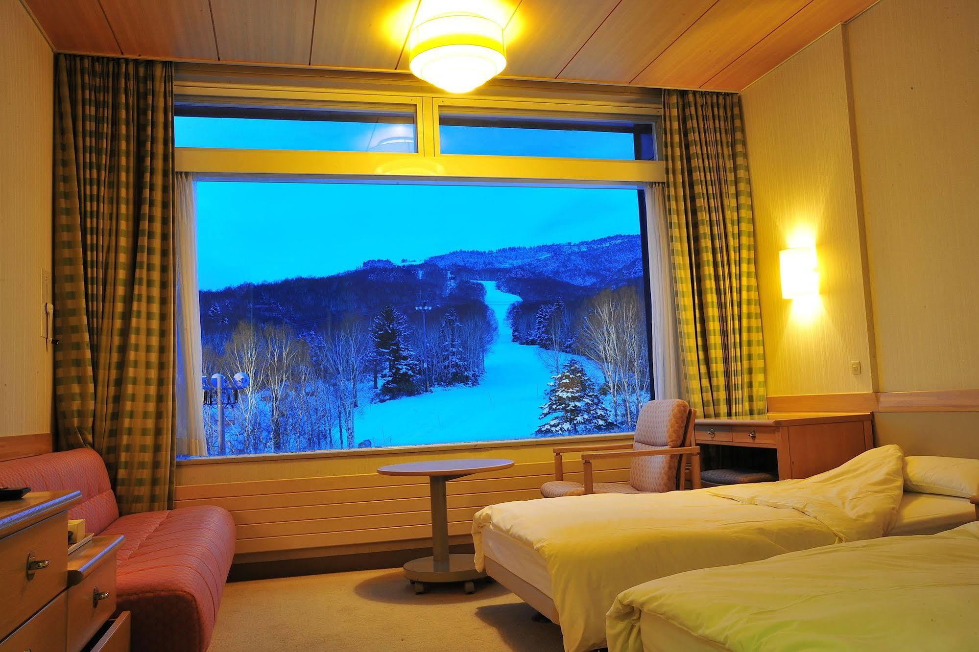 Shiga Kogen Prince East Hotel Yamanouchi  Eksteriør billede